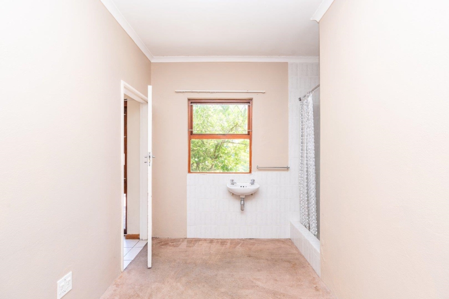 5 Bedroom Property for Sale in Milnerton Western Cape